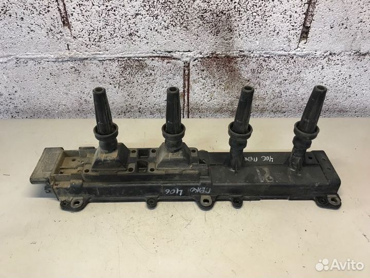 Катушка зажигания Peugeot 406 2.0