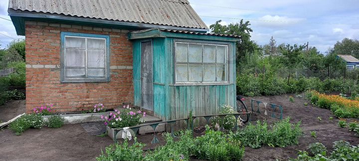 Дом 20 м² на участке 6 сот.