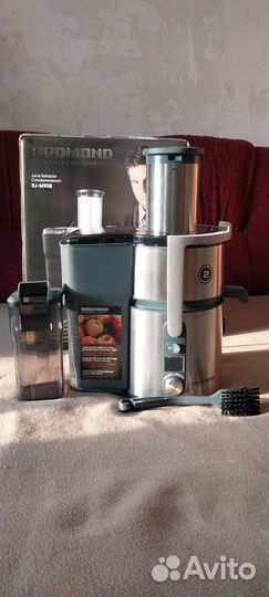 Соковыжималка redmond RJ-M908 новая