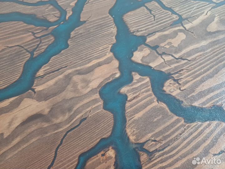 Кухонный стол и стулья