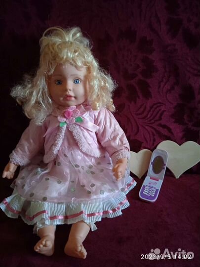 Кукла говорящая. Рост 58 см с аксессуаром