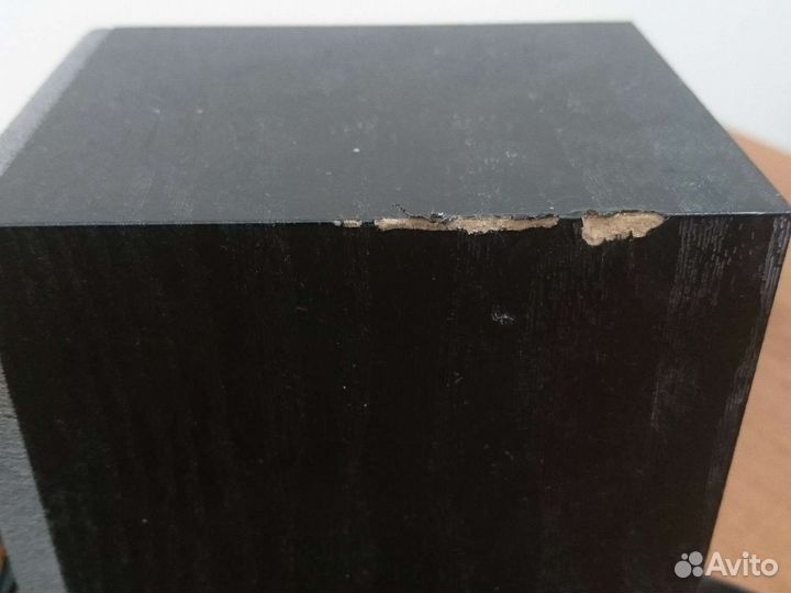 Настольные колонки Edifier R18 5W