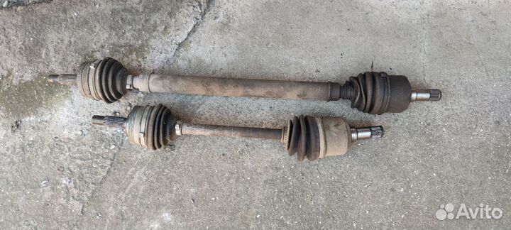 Запчасти на ваз 2114 2113 2115 бу