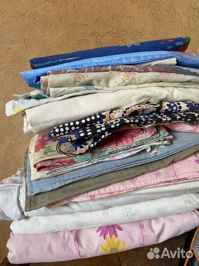 Полотенца и наволочки