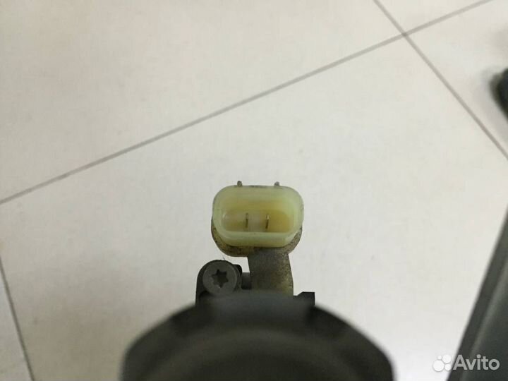 Стеклоподъемник электр. задний левый Hyundai Getz 2002-2010