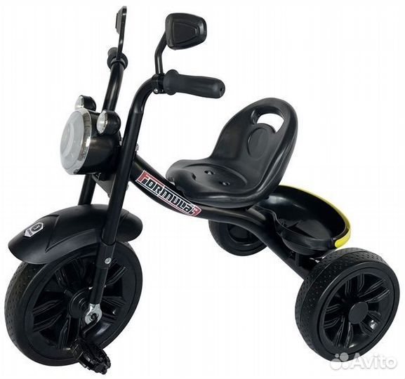 Трехколесный велосипед