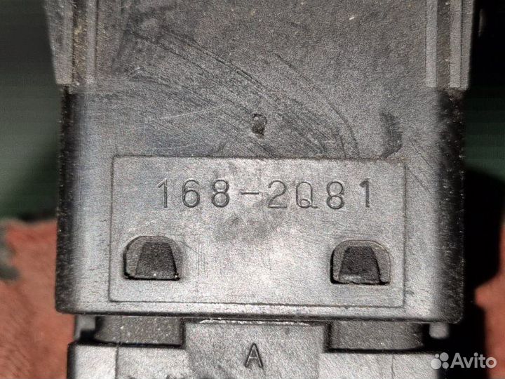 Выключатель подушки безопасности Toyota Corolla