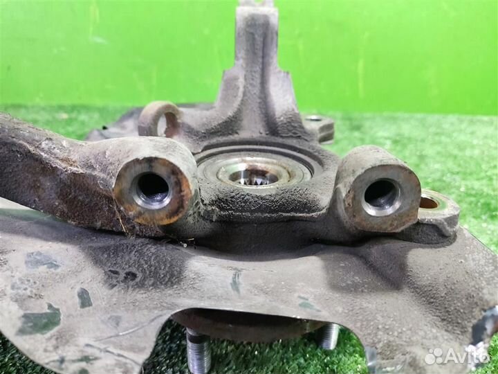 Кулак передний левый KIA RIO 2 (JB) 2006