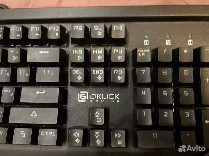 Игровая механическая клавиатура oklick