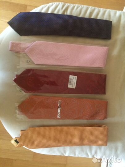 Продам новые галстуки (Франция)