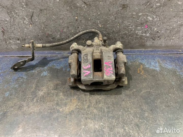 Суппорт задний левый Infiniti G V36