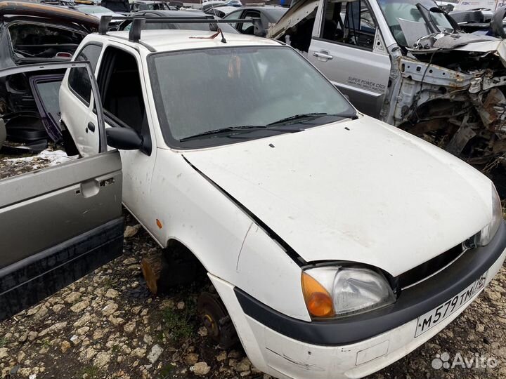 В разбор Форд фиеста