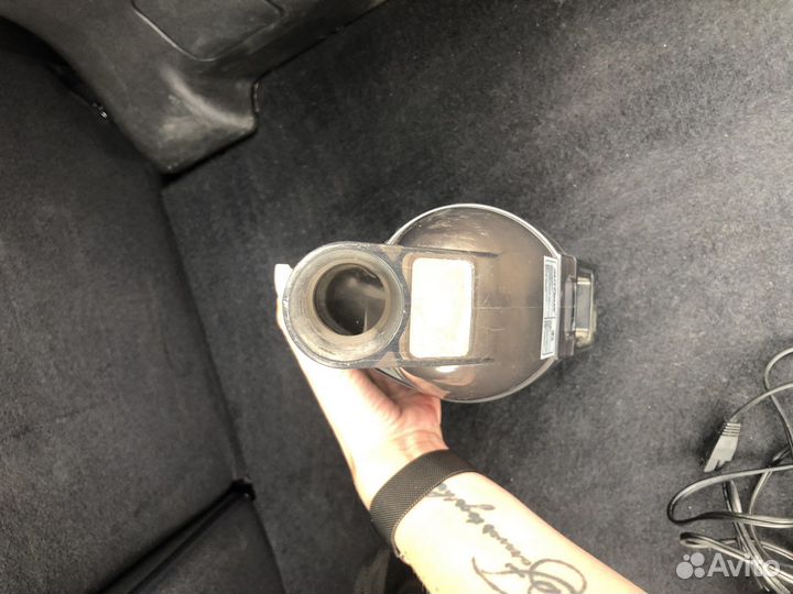 Пылесос для автомобиля