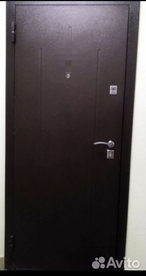 Металлическая дверь бу 86*206, 88*204