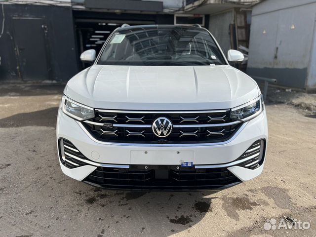 Volkswagen Tayron 2.0 AMT, 2023, 33 км с пробегом, цена 4950000 руб.