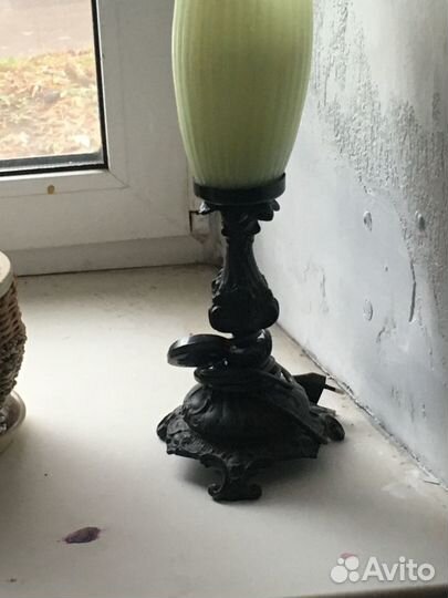 Лампа настольная