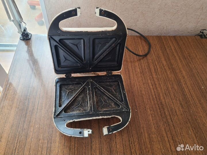 Сэндвичница Vitek VT-1591W.беспл. дост