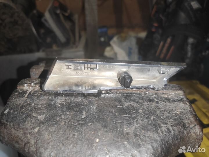 Накладка форсунки омывателя фары