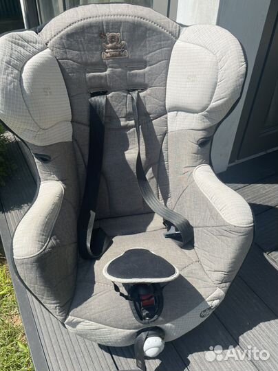Автомобильное детское кресло
