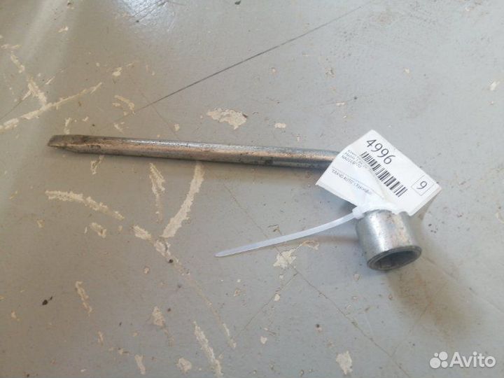 Ключ балонный Mazda 3 BK Z6 2008