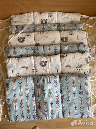 Комплект бортиков в кроватку