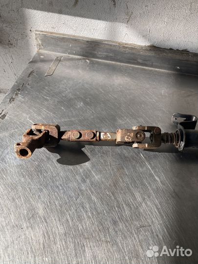 Рулевой карданчик Фольксваген golf 3