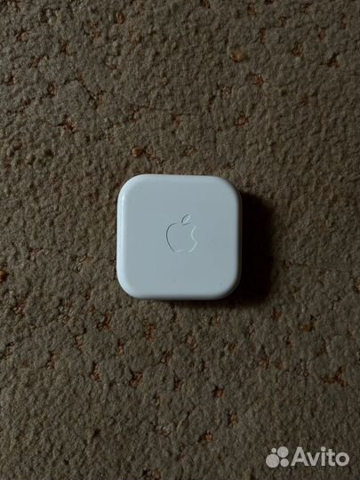 Чехол для проводных наушников Apple