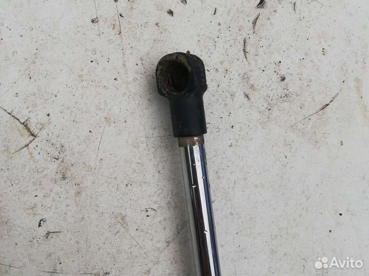 Амортизатор крышки багажника Митцубиси ASX