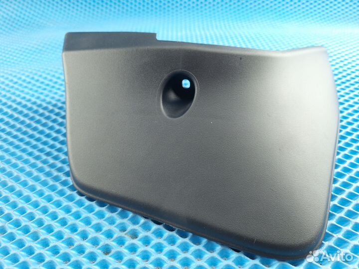 Брызговик задний правый PZ416E196100 Auris