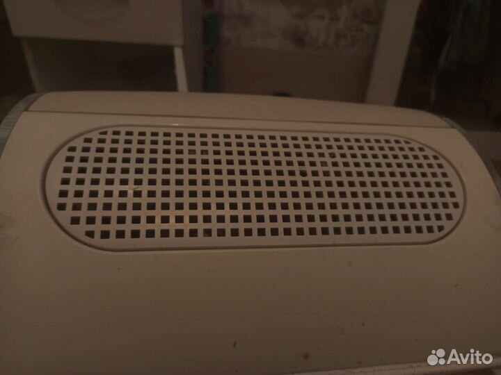 Вытяжка для маникюра