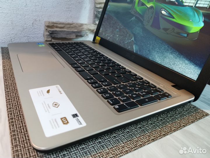 Игровой Asus Intel Gold/12Gb/SSD240GB/MX110 2GB