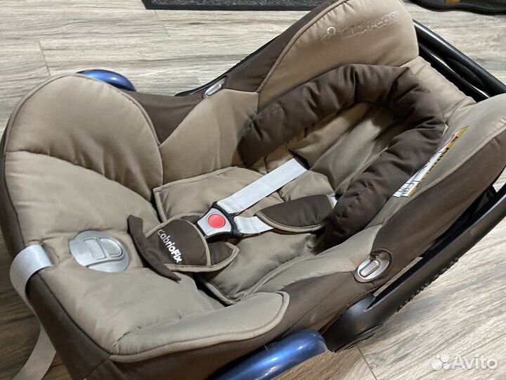 Автолюлька maxi cosi cabriofix