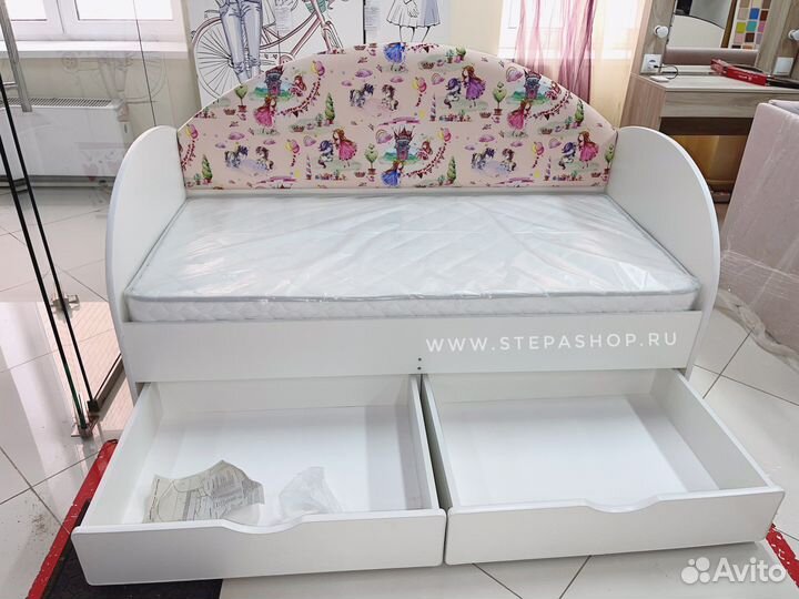 Детская кровать от 3 лет с бортиками