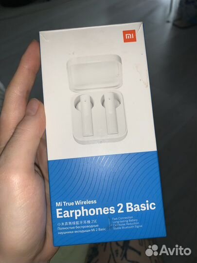 Беспроводные наушники earphones 2 basic