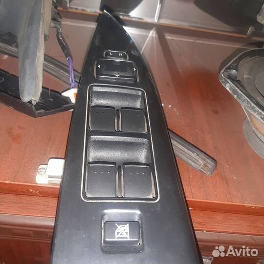 Блок управления стеклоподьемниками mazda 6 мпс 2.3