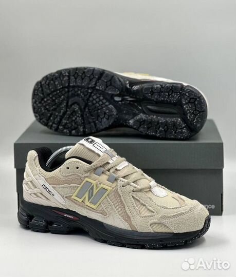 Кроссовки New Balance 1906 D легендарное качество