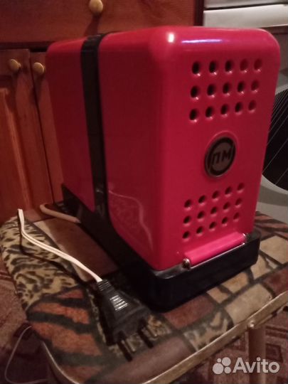 Электрическая прялка для шерсти