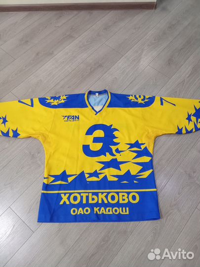 Хоккейный свитер
