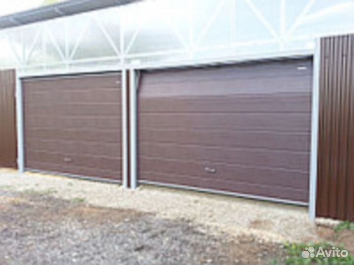 Секционные ворота