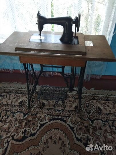 Швейная машина Подольск