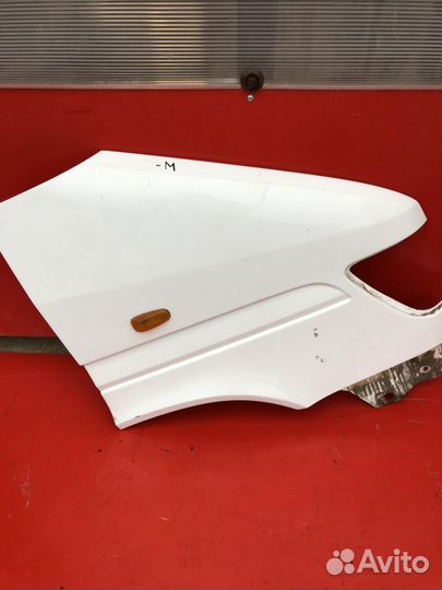 Крыло правое к Мерседес Спринтер 1995-2000 г.в