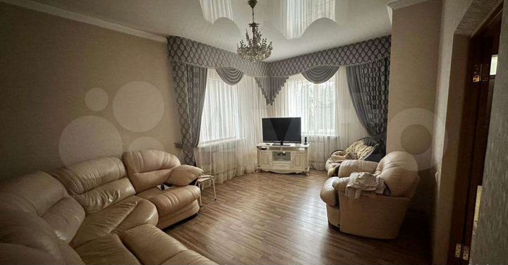 Дом 130 м² на участке 6 сот.