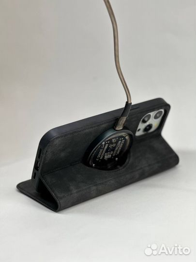 Чехол на iPhone 13 magsafe книжка