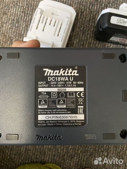Дрель-шуруповерт аккумуляторная Makita DF488DWE