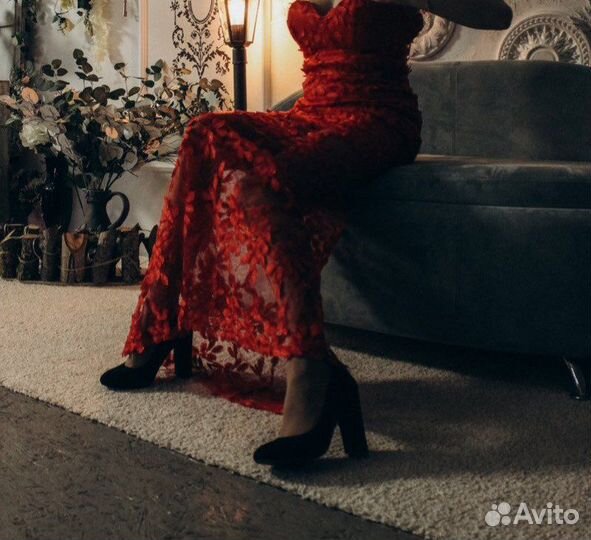 Платье в пол