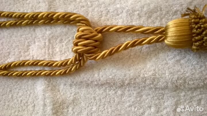 Продам 2 декоративных подхвата для гардин