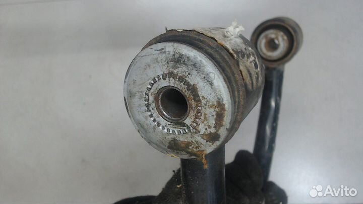 Рычаг подвески Lexus LX, 2002