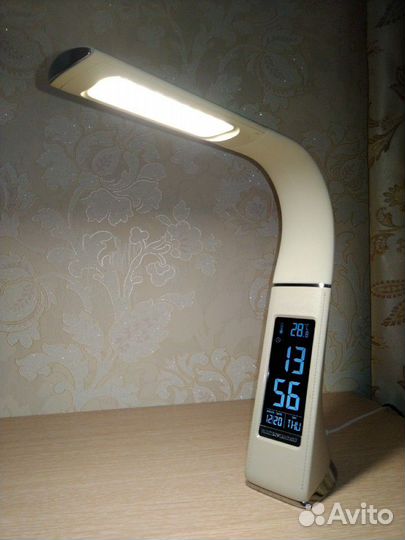 Лампа настольная