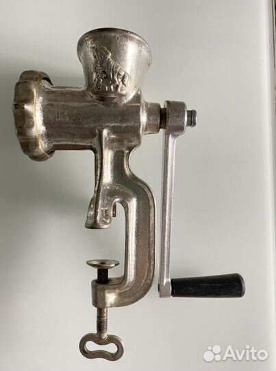 Мясорубка антикварная с конем (1978 года)