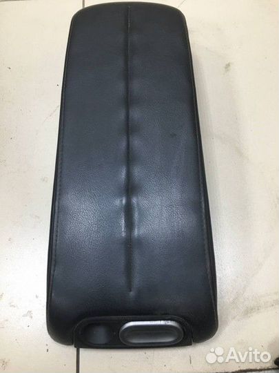 Подлокотник Mazda CX-7